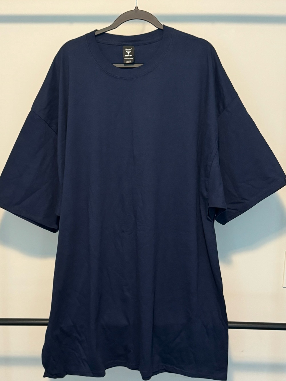 TWO Hanes Beefy-T Shirts: Classic Men's Navy Crew Neck T-Shirts (NWOT) - Picture 1 of 2